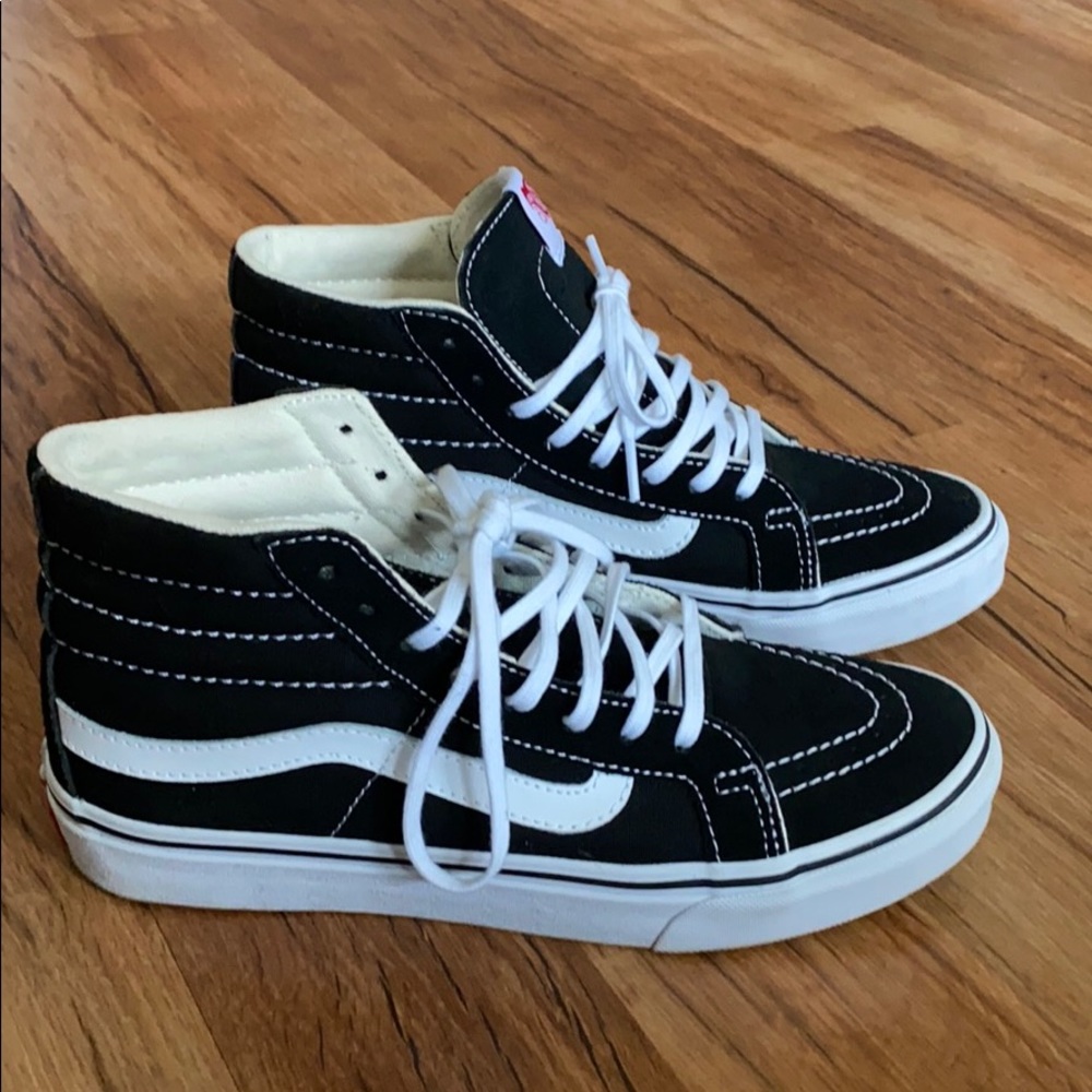 Vans - Picture 3 of 6